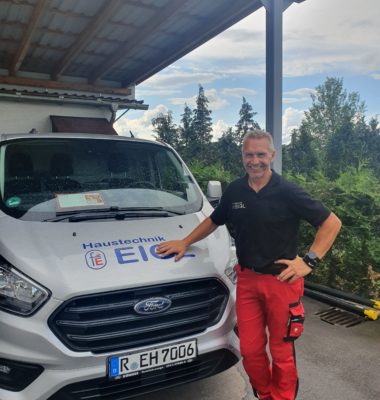 Neuer Kollege im Kundendienst!